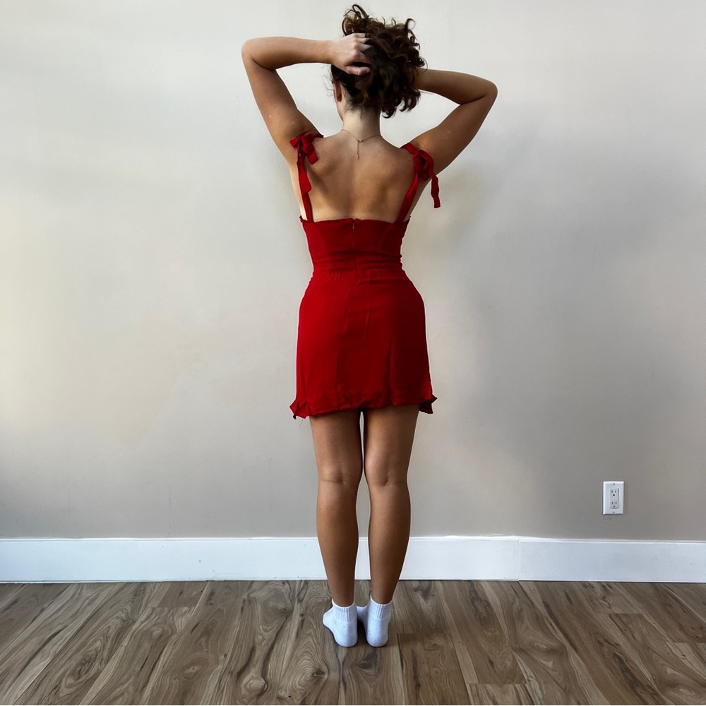 Reformation Christine Dress | Lipstick🎉SALE🎀 NEW - Picture 7 of 14